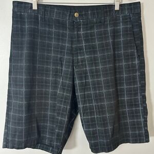 Volcom Shorts Mens 38 Black White Plaid Grid Frickin Stretch Skate Casual